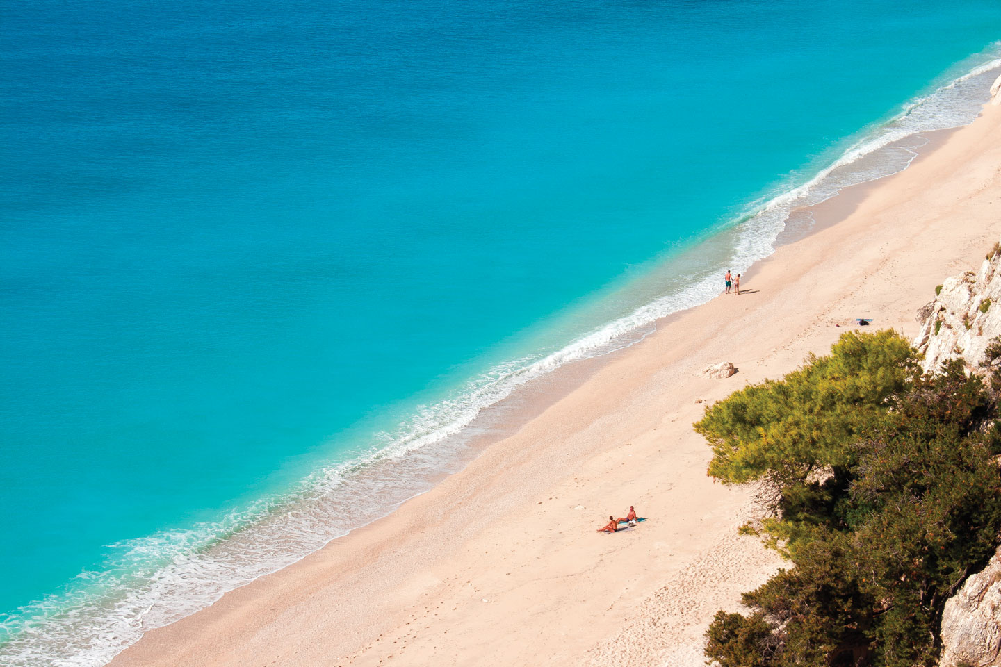 Egkremnoi beach in Lefkada | One of the best beaches in the world