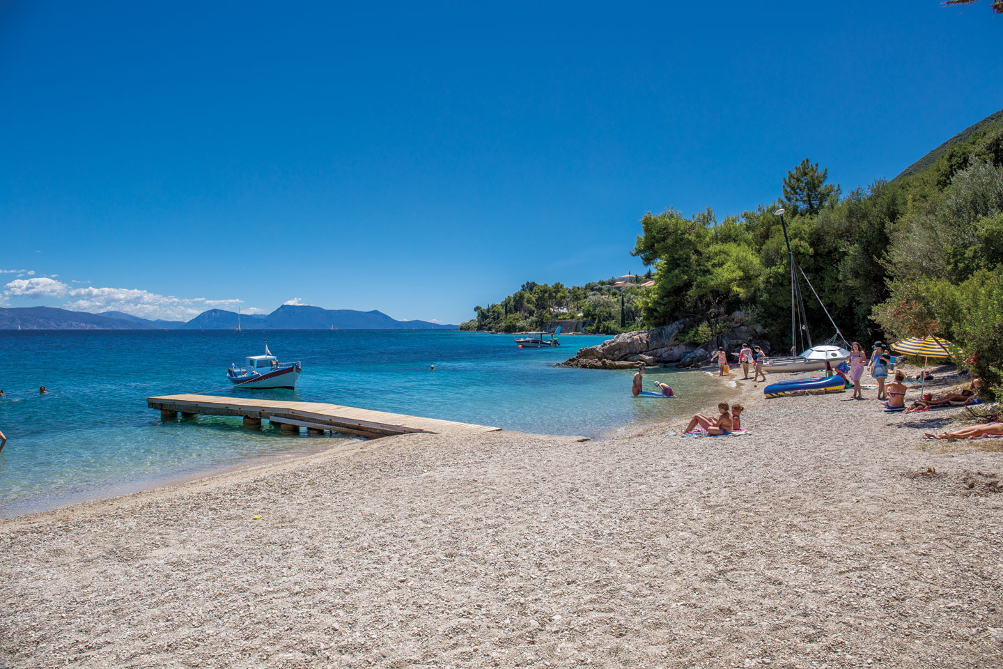 Nikiana beach in Lefkada | Lefkada Slow Guide