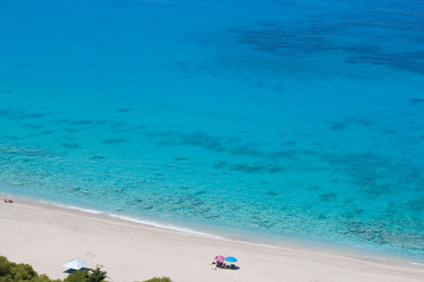 Pefkoulia beach in Lefkada | Α beach which you are sure to love