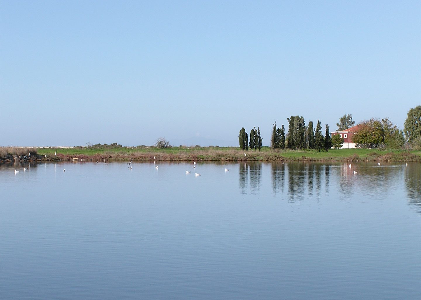 The red-coloured residence of the Kalkanis family in Lefkada | Lefkada Slow Guide