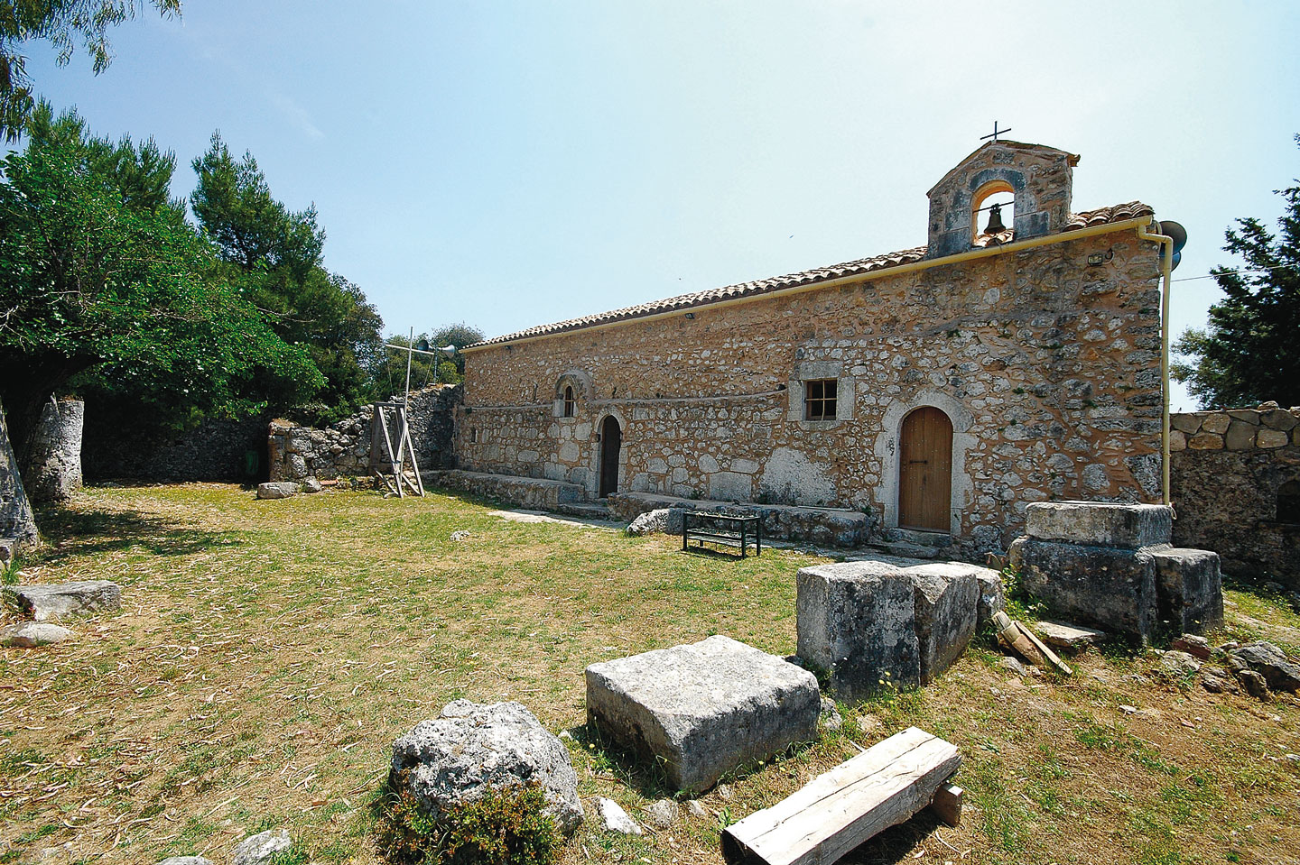 Agios Ioannis in Rodaki | The churches of Lefkada | A day trip