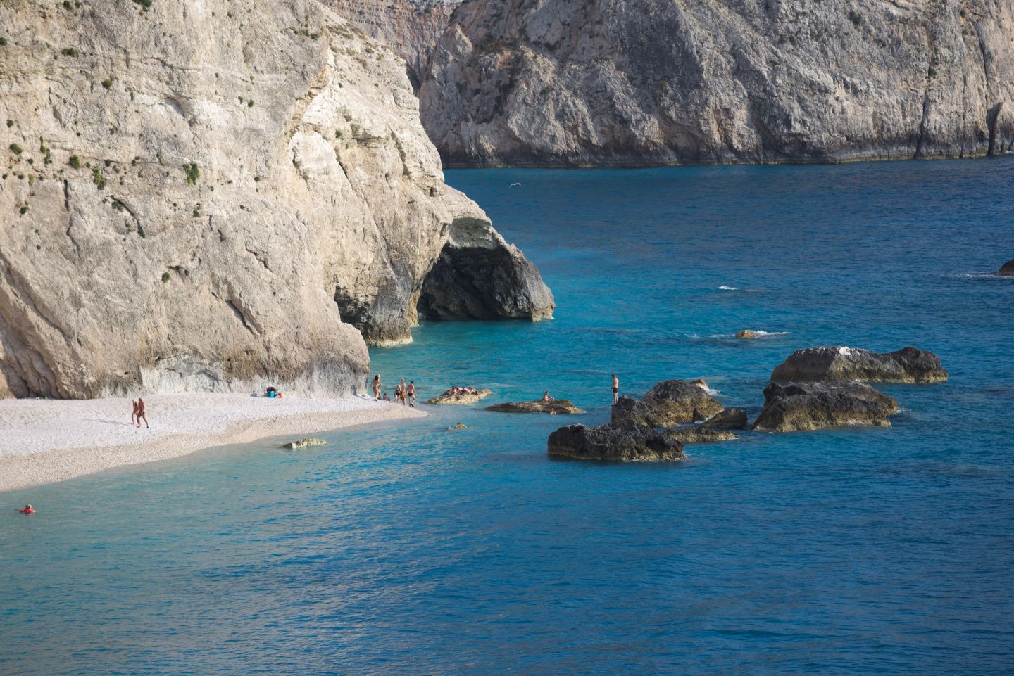 South-western Lefkada: Kathisma, Egkremnoi, Pefkoulia, Mylos, Porto Katsiki