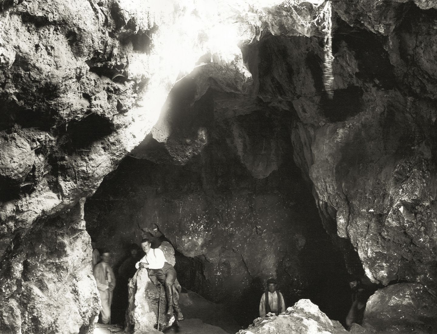 Sightseeing in Lefkada | Choirospilia cave at Evgyros, old photo