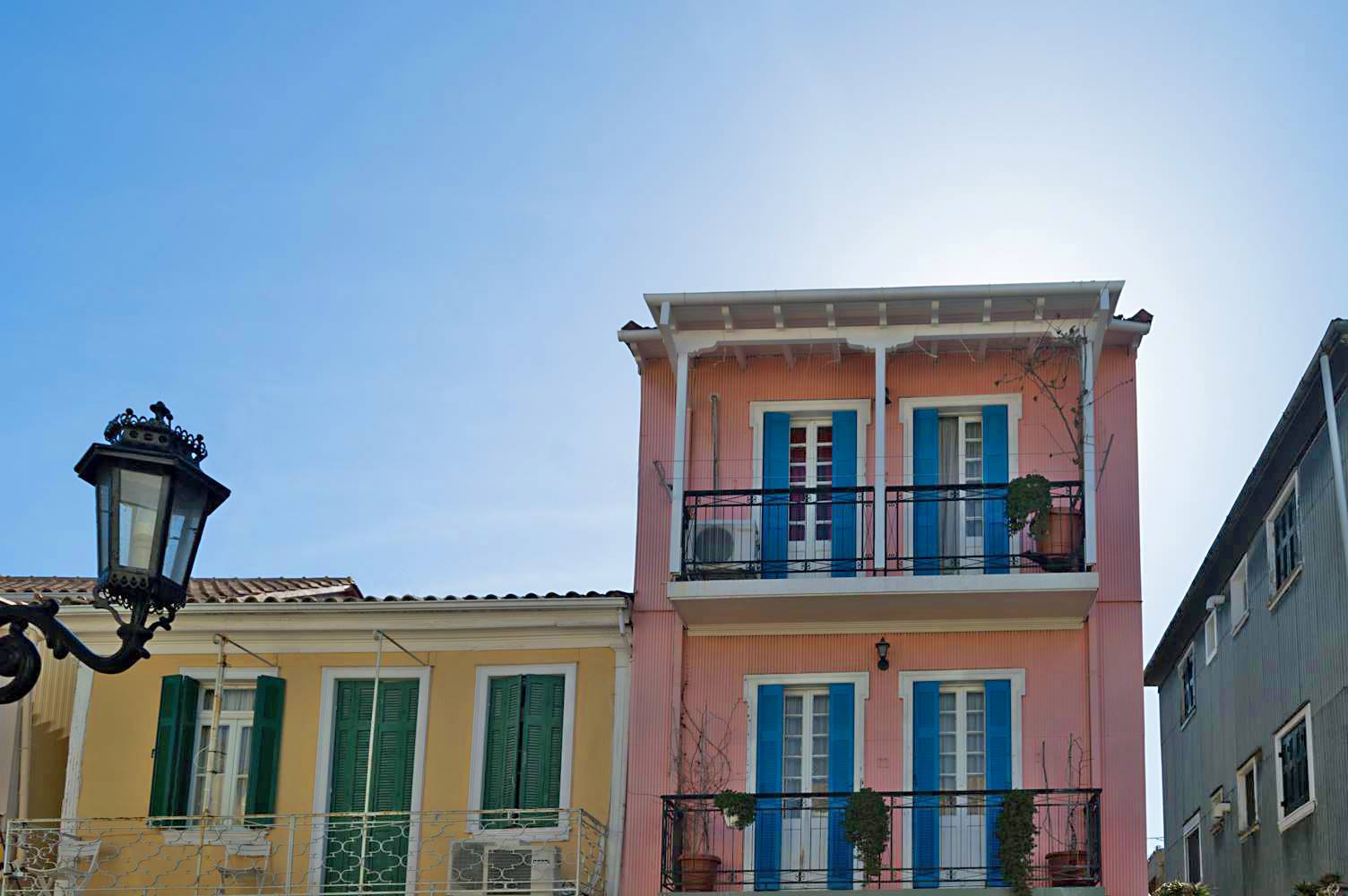 Markas square | The architecture of Lefkada town | Lefkada Slow Guide