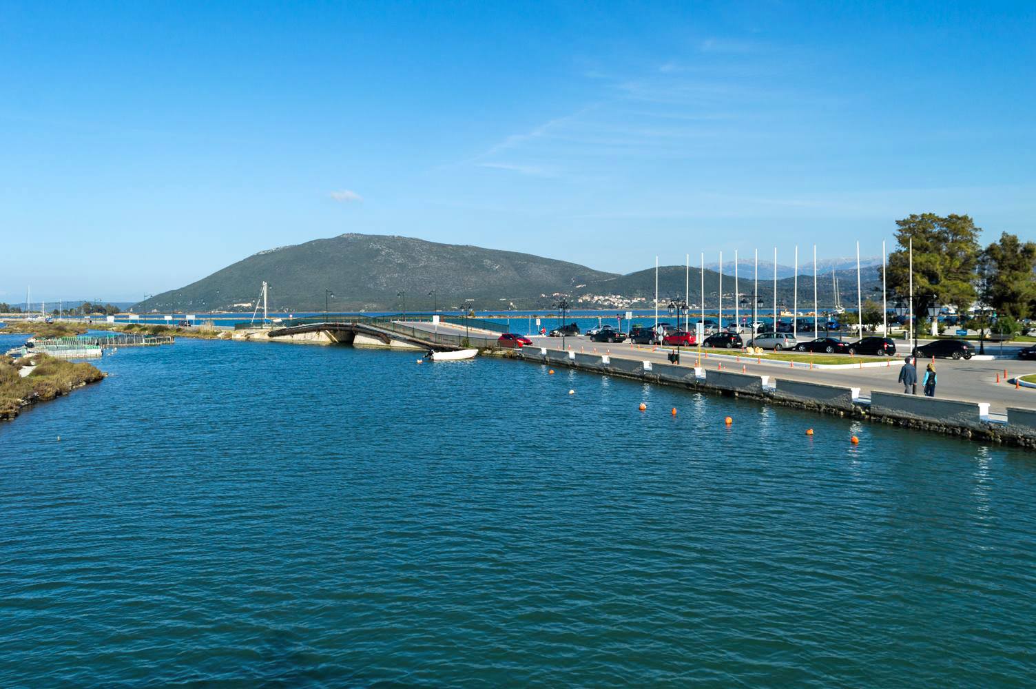 Lefkada town | Wooden bridge at the beach's entrance | Ideal photo spot