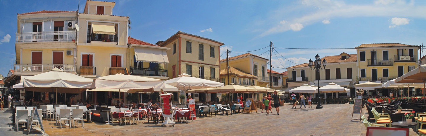 Κεντρική πλατεία Λευκάδας | Lefkada Slow Guide